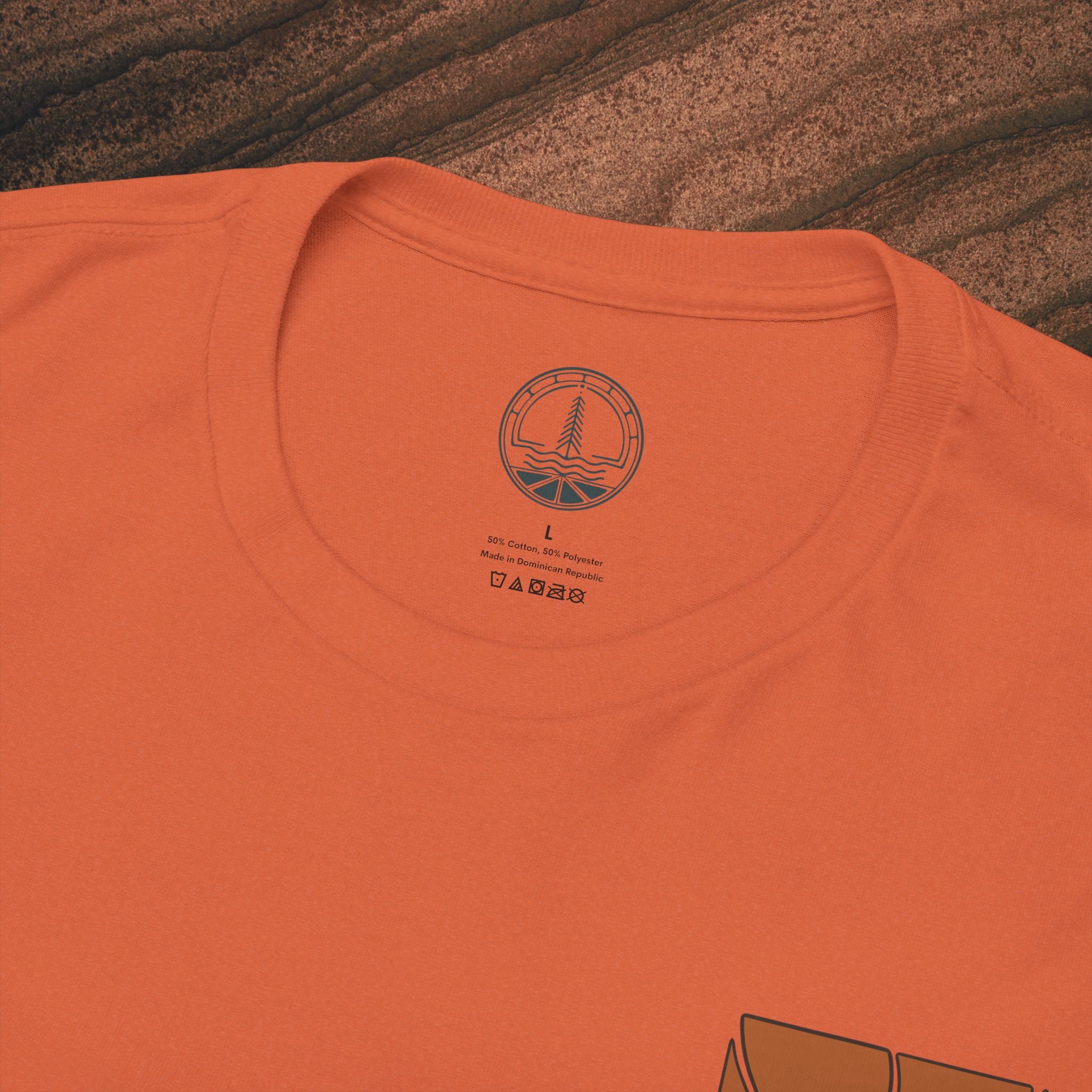 Sunrise Graphic Tee — Retro Minimal Sunset T-Shirt