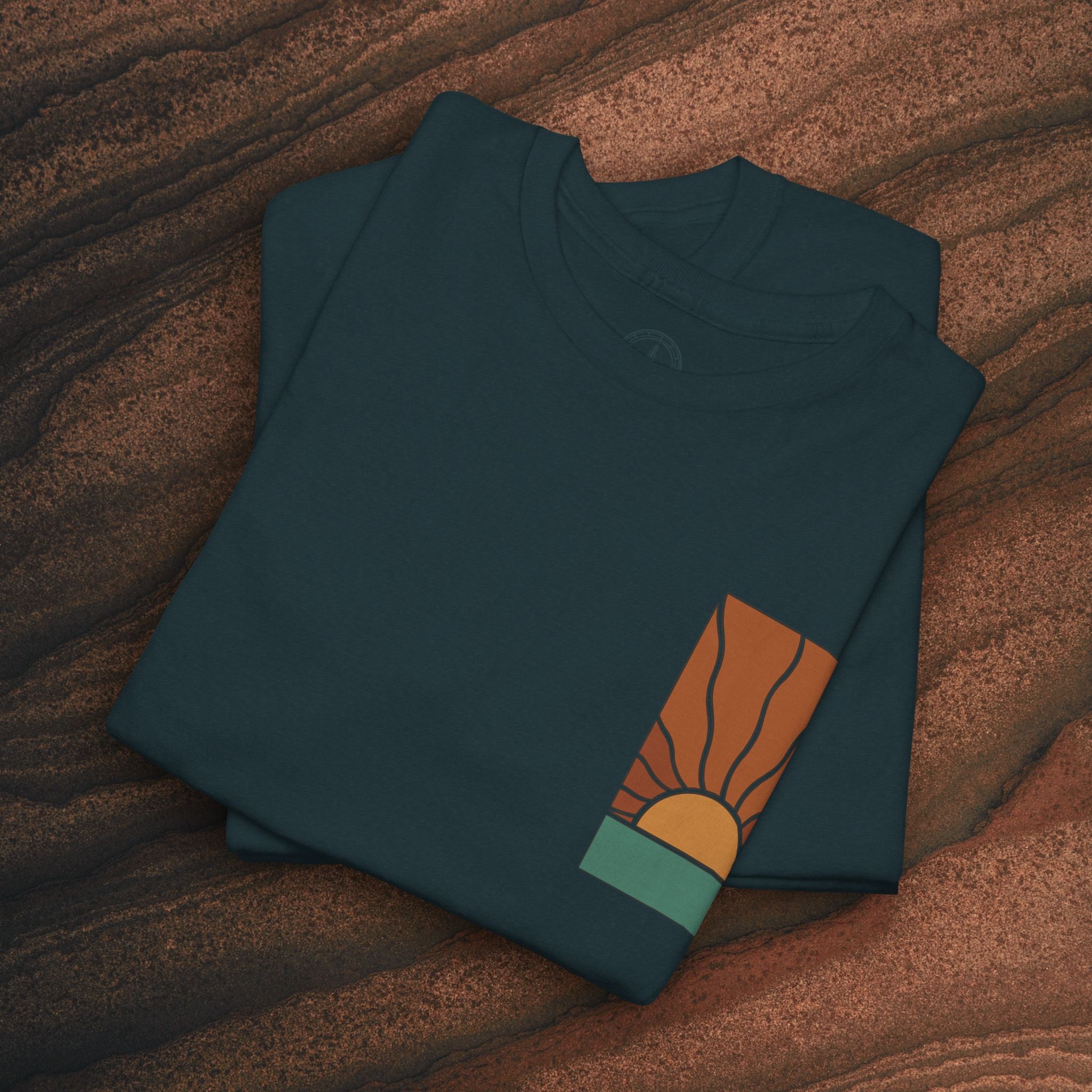 Sunrise Graphic Tee — Retro Minimal Sunset T-Shirt