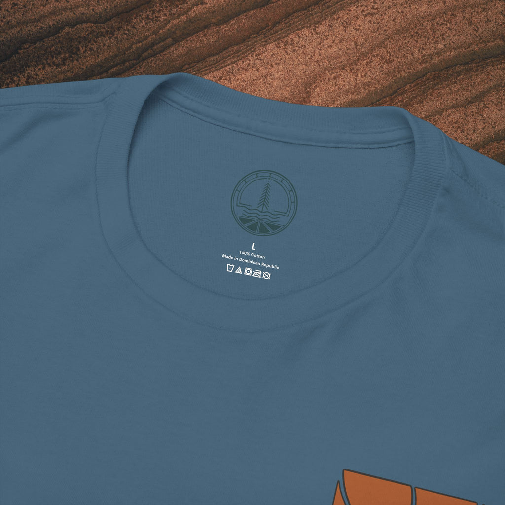 Sunrise Graphic Tee — Retro Minimal Sunset T-Shirt