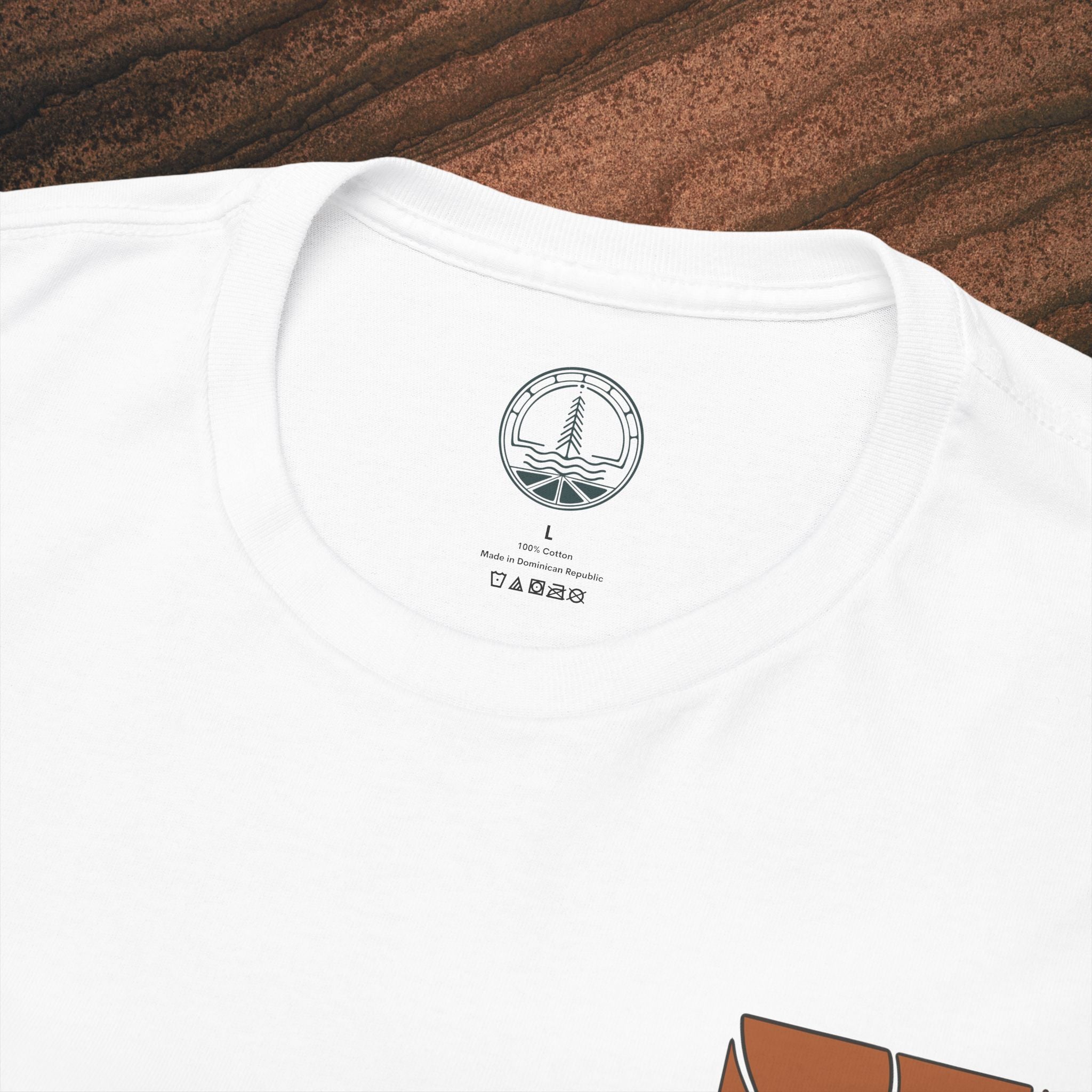 Sunrise Graphic Tee — Retro Minimal Sunset T-Shirt