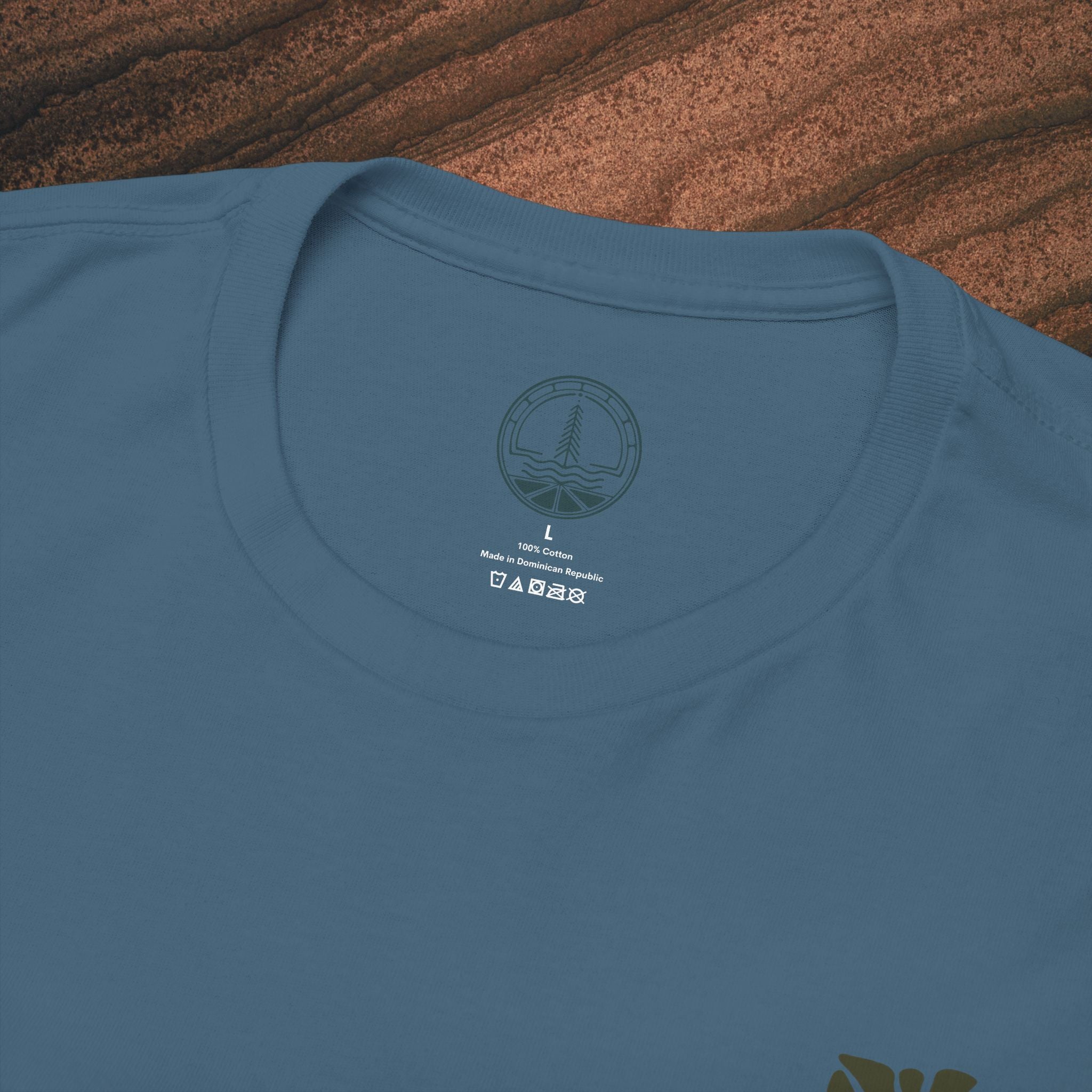 Unisex Heavy Cotton T-Shirt — Botanical Leaf Print