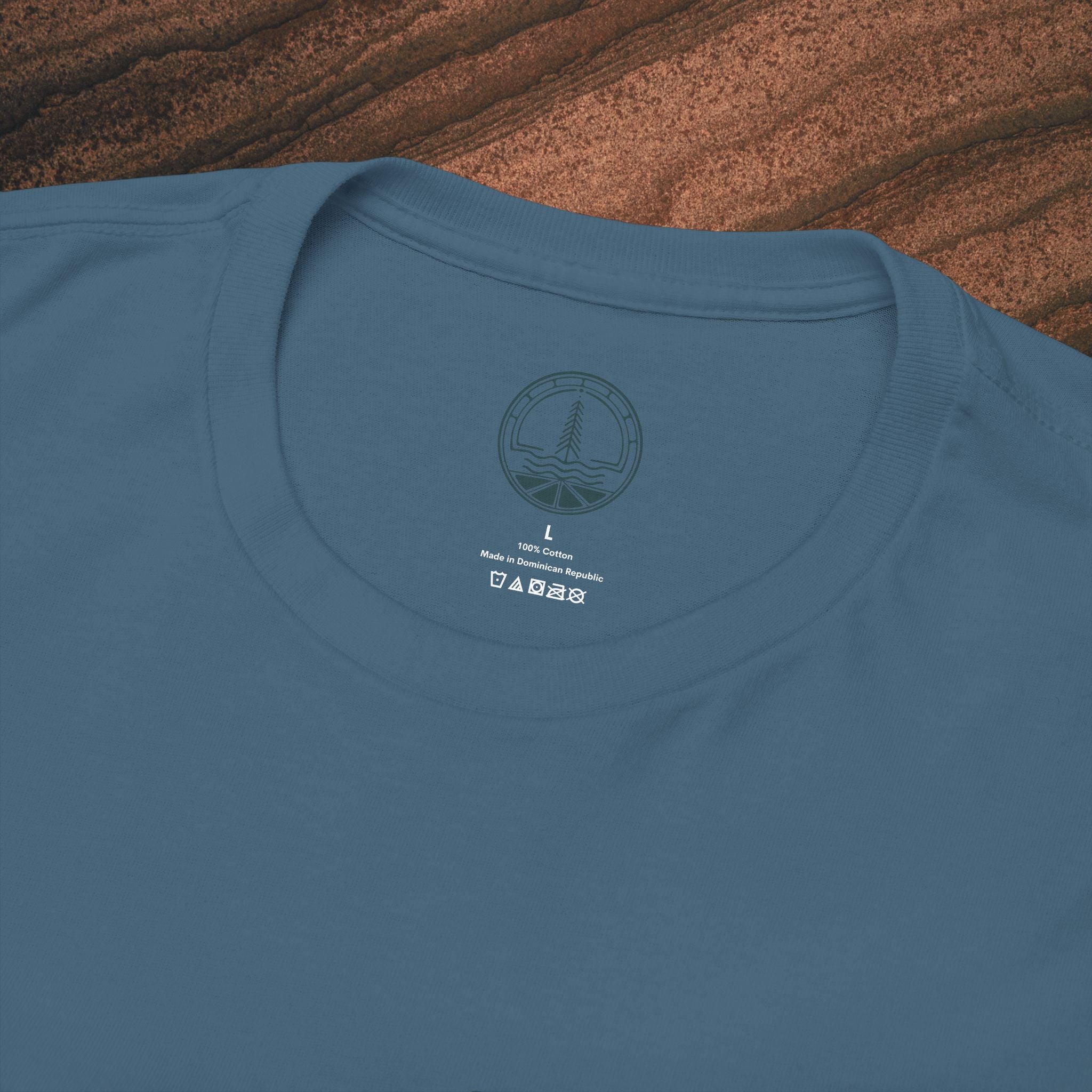 Sardine Trio Graphic Tee – Minimal Fish